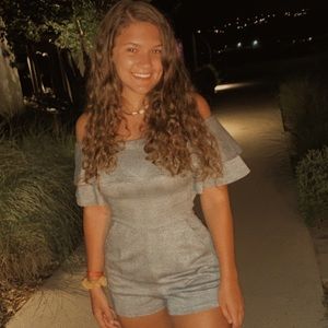 Meet your Posher, Madalyn